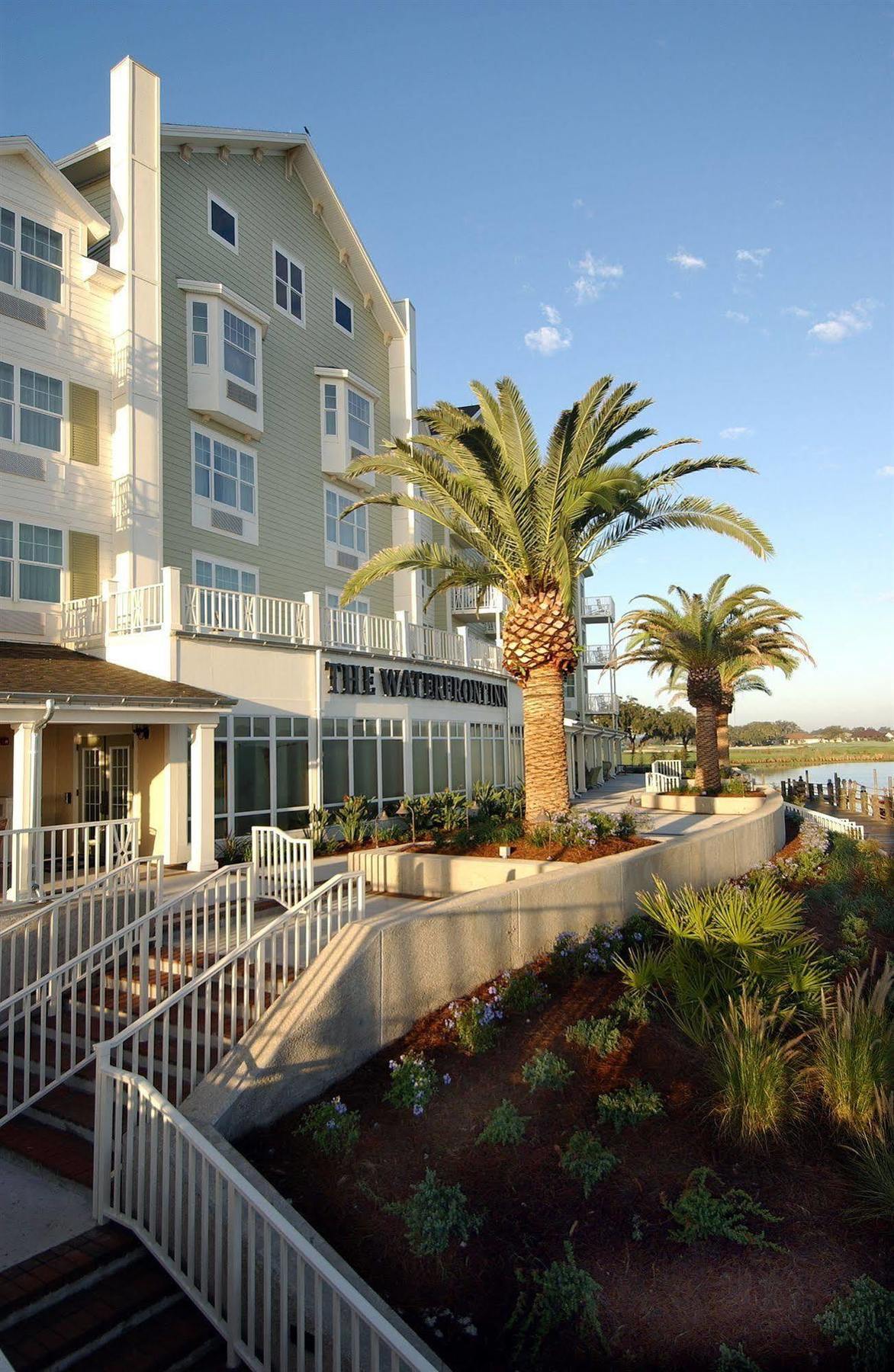 The Waterfront Inn Те-Виллиджис Экстерьер фото